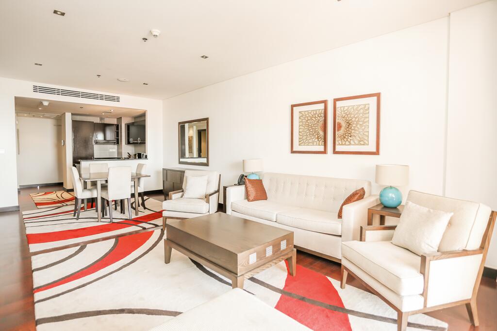 Dubai, Anantara, Luxury 1BR Apartment On Palm Jumeirah, Pool, Gym, Sea - thumb 2