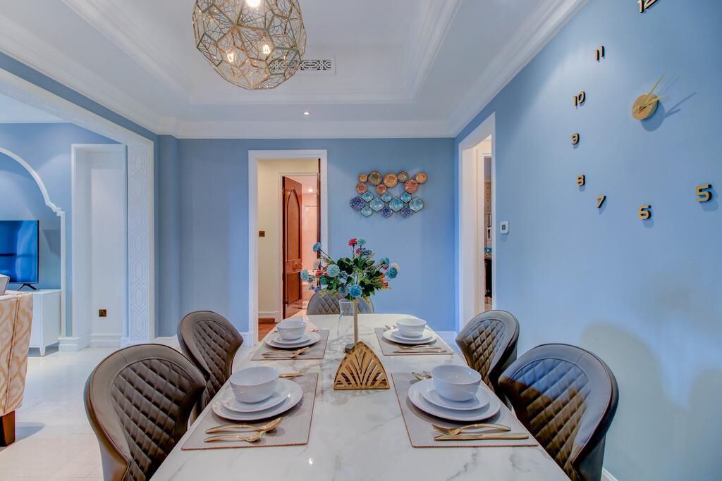Durrani Homes - Souk Al Bahar 2BR Besides Burj Khalifa & Dubai Mall - thumb 5