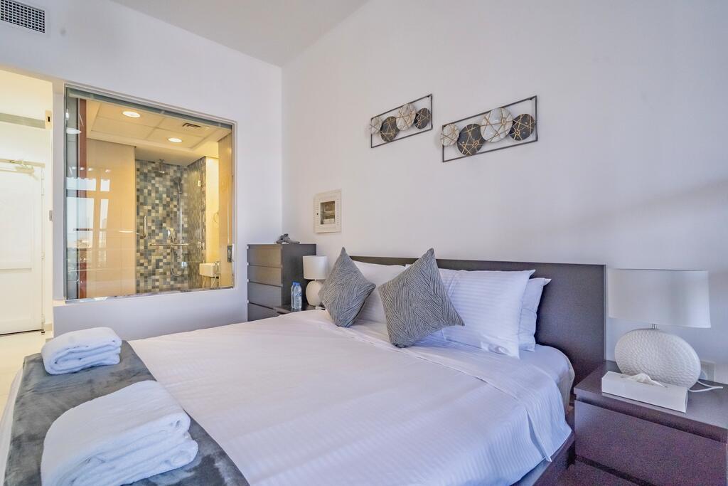 Elegant Sea View Studio In Palm Jumeirah - thumb 7