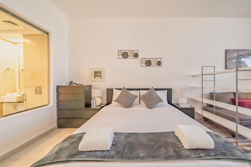 Elegant Sea View Studio In Palm Jumeirah - thumb 5
