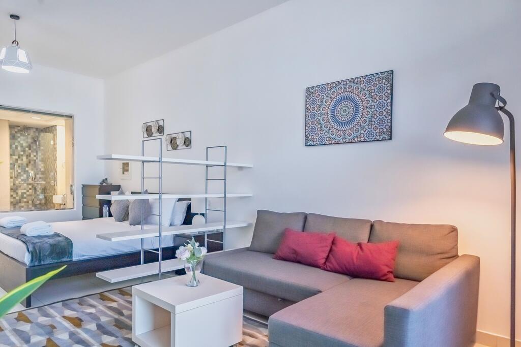 Elegant Sea View Studio In Palm Jumeirah - thumb 1