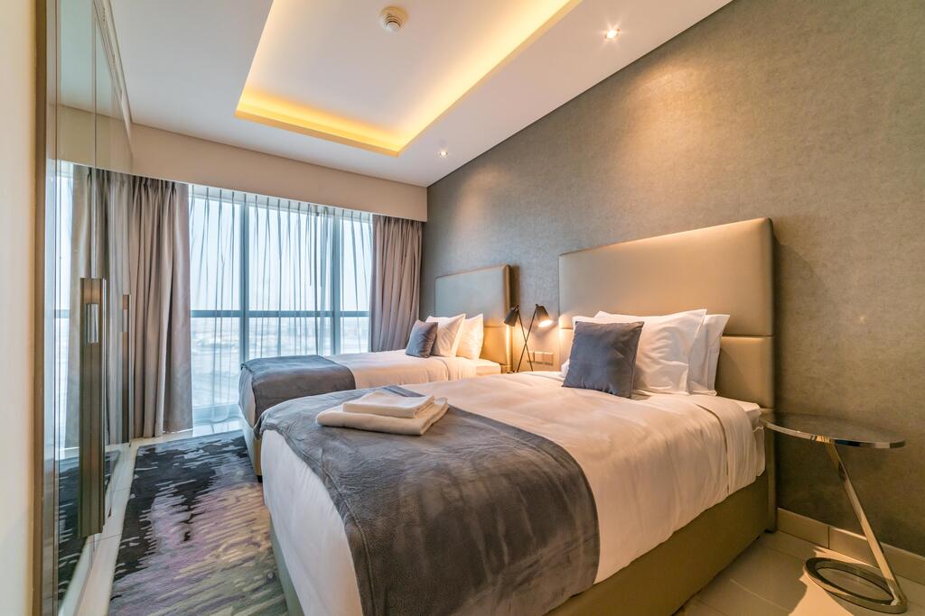 Entire Beautiful 2 Bedroom Luxury Apartment - thumb 6