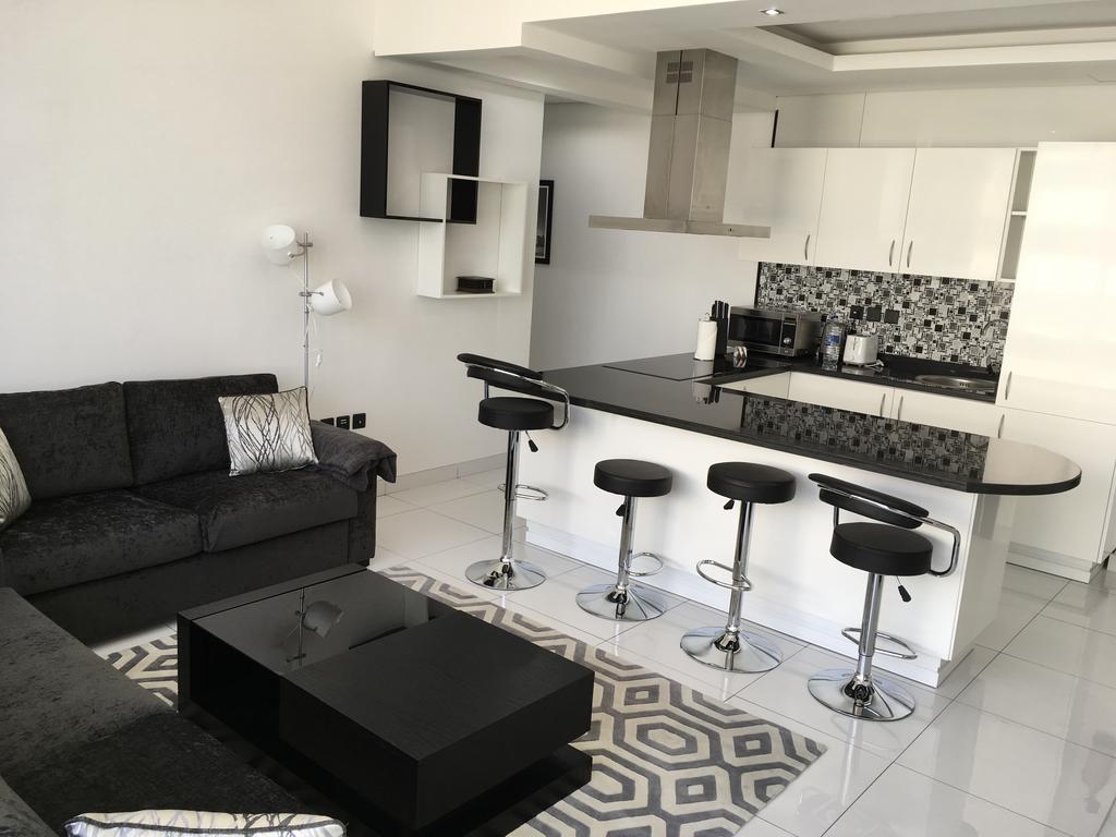 Espace Holiday Homes - Giovanni Boutique Suites 6 - thumb 1