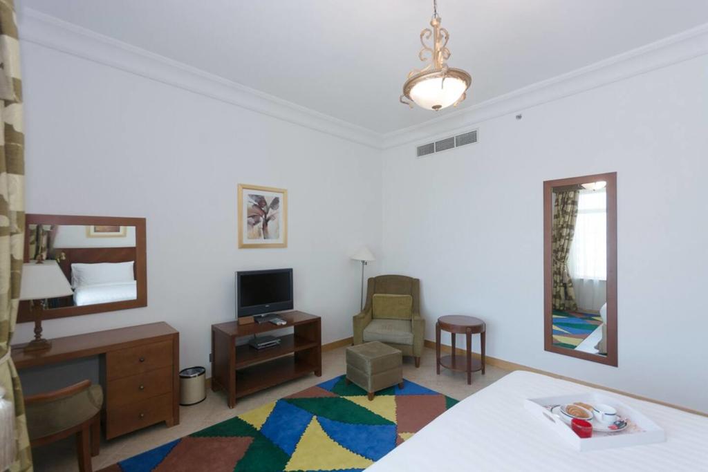 Exquisite Holiday Residence At Palm Jumeirah By Rich Stay Holiday Homes - thumb 4