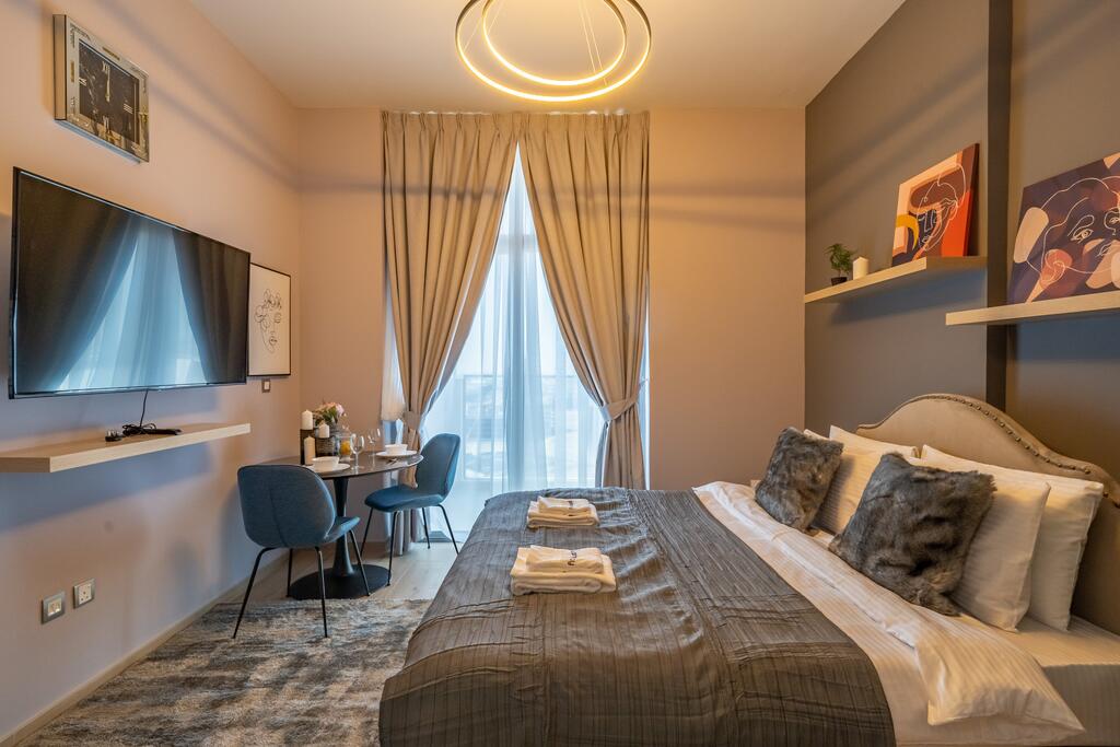 Exquisite Studio Near Metro Station - thumb 0