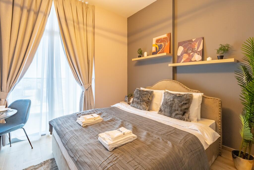 Exquisite Studio Near Metro Station - thumb 2
