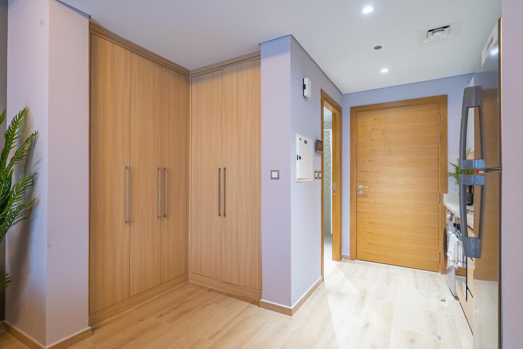Exquisite Studio Near Metro Station - thumb 6