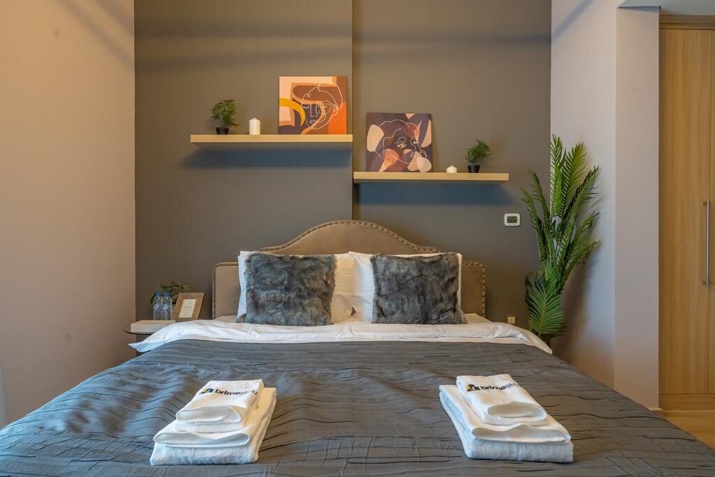 Exquisite Studio Near Metro Station - thumb 3