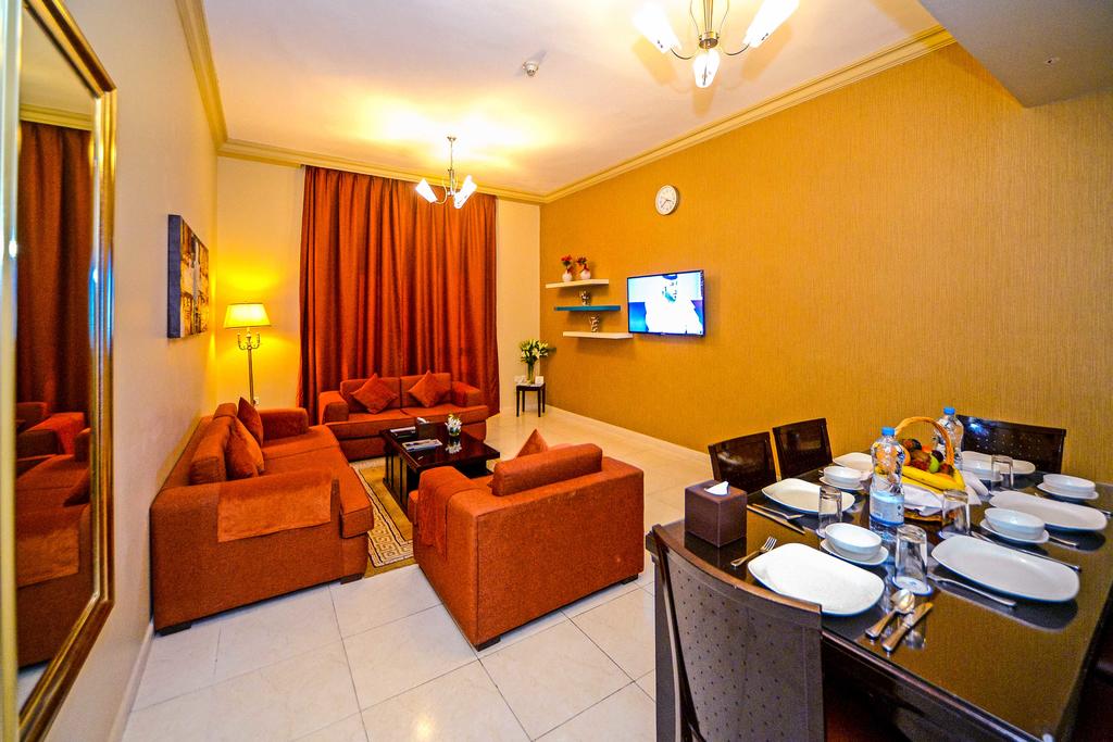 Exquisite Suite Minutes From Al Mamzar Beach - thumb 7
