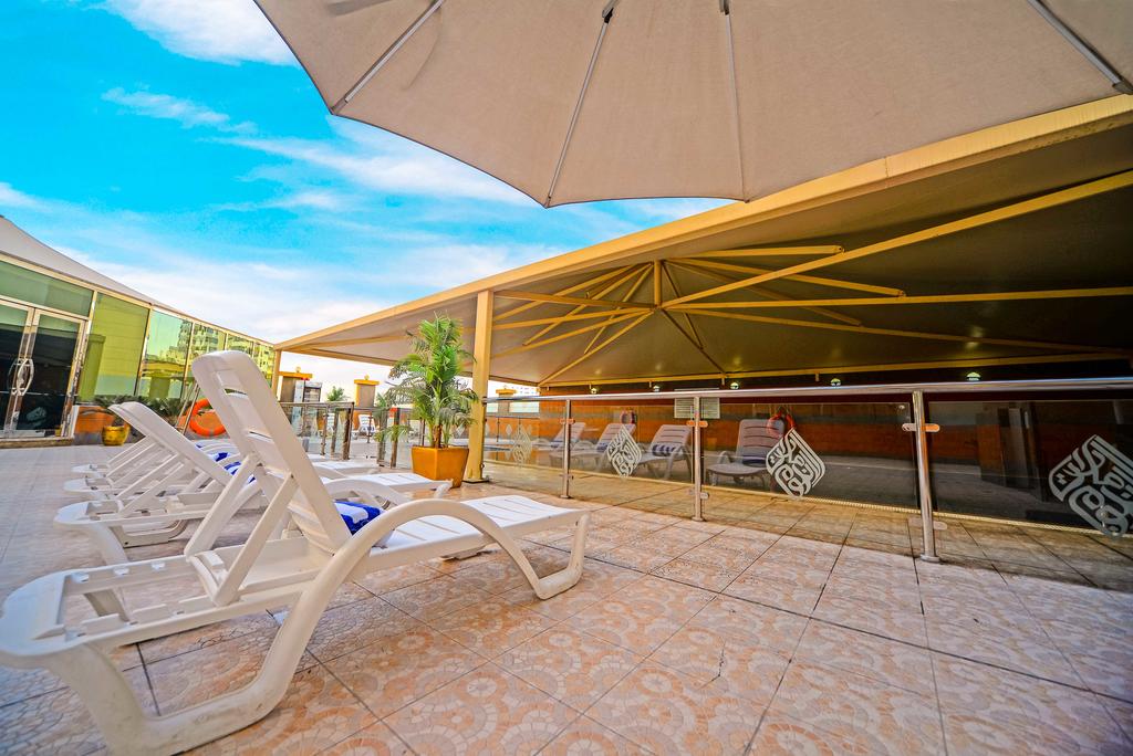 Exquisite Suite Minutes From Al Mamzar Beach - thumb 1