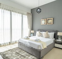 Fabulous Modern Studio in Town Square - Accommodation Abudhabi