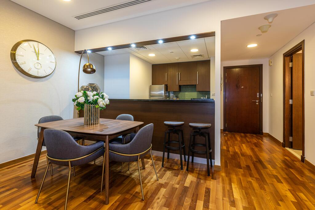 FAM Living - Burj Daman - SZR Skyline View - thumb 6