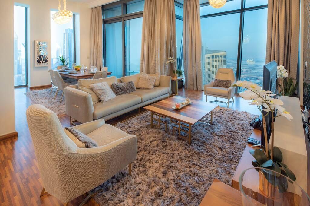 FIRST CLASS 2BR With Full BURJ KHALIFA And FOUNTAIN VIEW - thumb 4