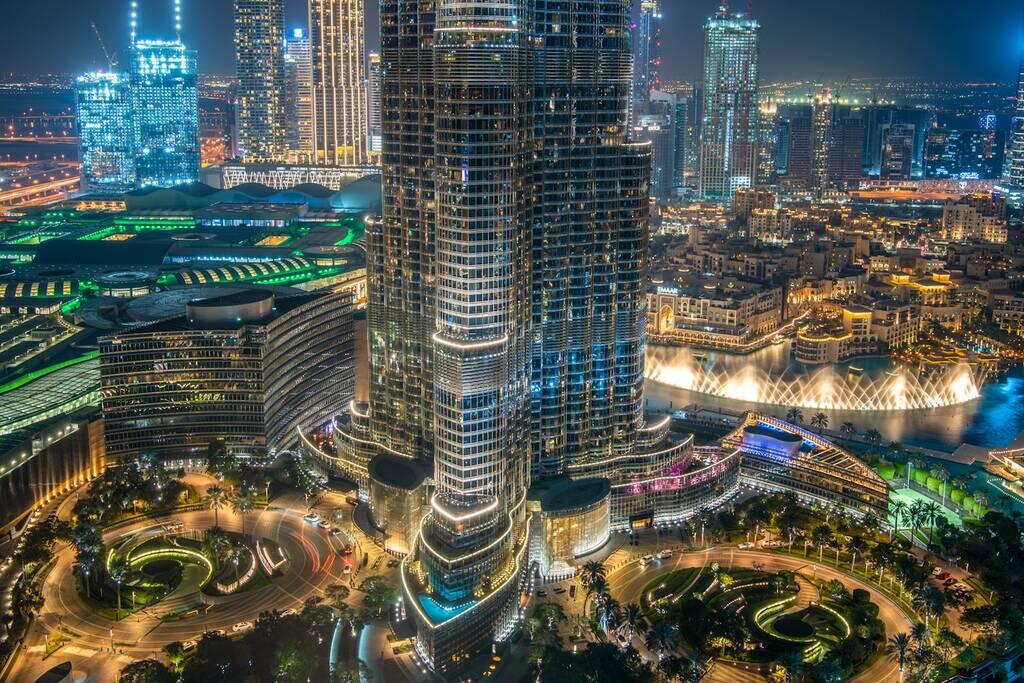FIRST CLASS 2BR With Full BURJ KHALIFA And FOUNTAIN VIEW - thumb 7