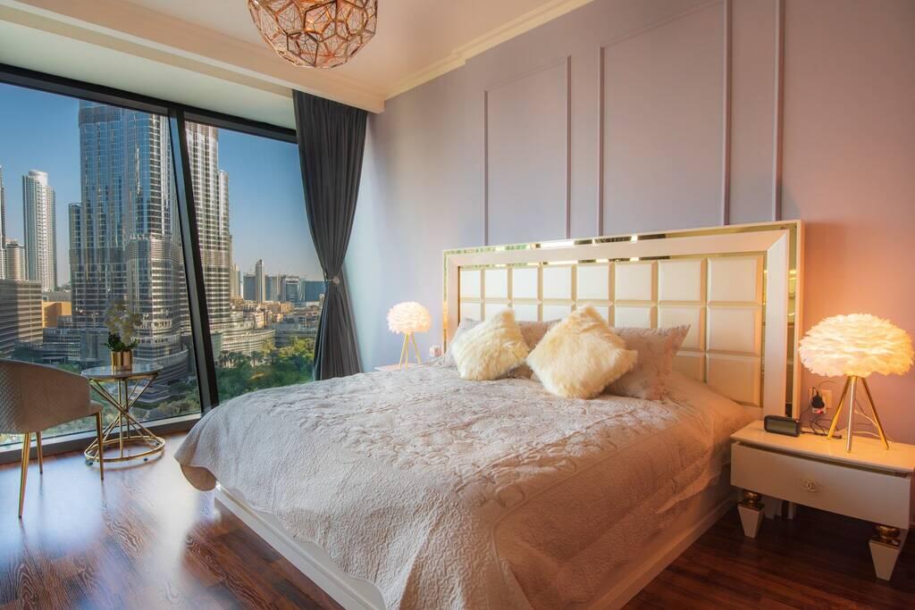 FIRST CLASS 3BR With Full BURJ KHALIFA VIEW - thumb 3