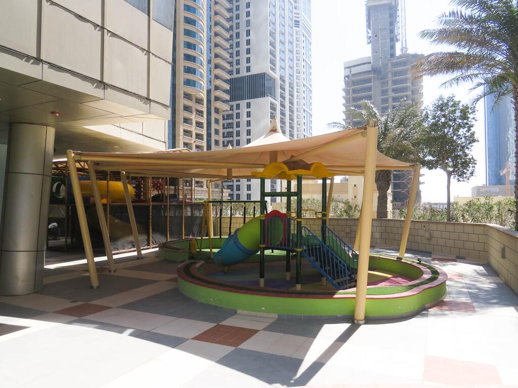 A Cozy & Chic 1 BR Apartment In Dubai Marina - thumb 6