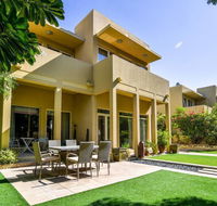 Frank Porter - Arabian Ranches - Accommodation Abudhabi