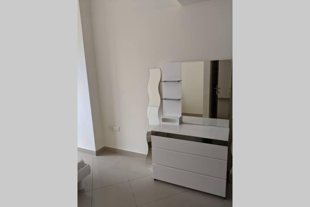 1 BHK, Lake Views In JLT, Dubai - thumb 4