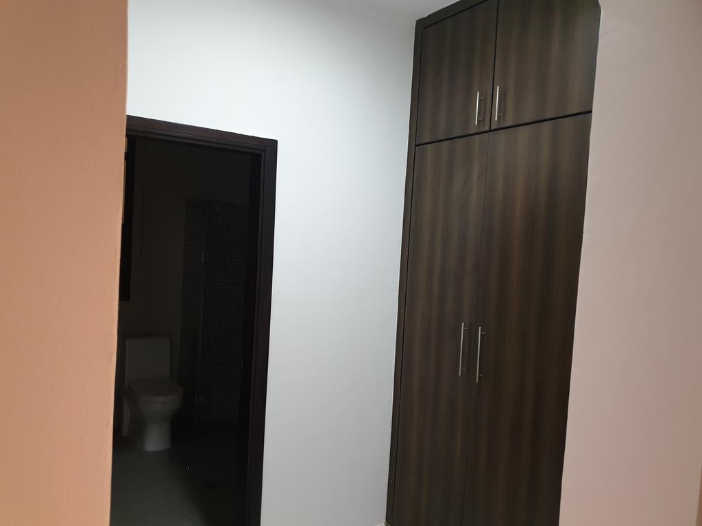 Luxury Villa With A Pool And A Huge Garden - thumb 1