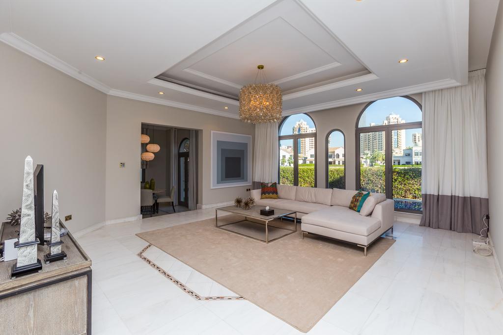 Maison Privee - Palm Jumeirah Luxury Beach Villa W/ Pool - thumb 3