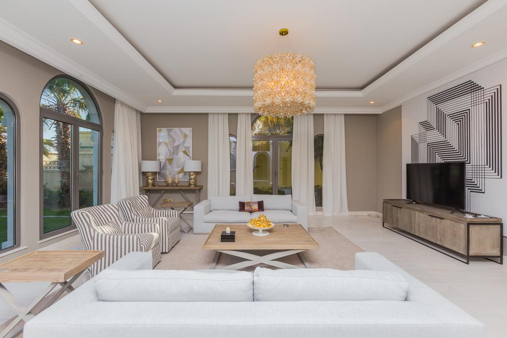 Maison Privee - Palm Jumeirah Luxury Beach Villa W/ Pool - thumb 2