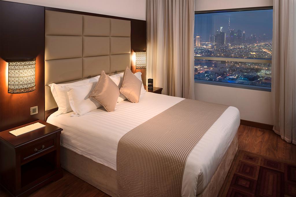 Majestic City Retreat Hotel ( Formerly Majestic Hotel Tower) - thumb 4