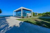 Nurai Luxury Sea front villa Accommodation Abudhabi