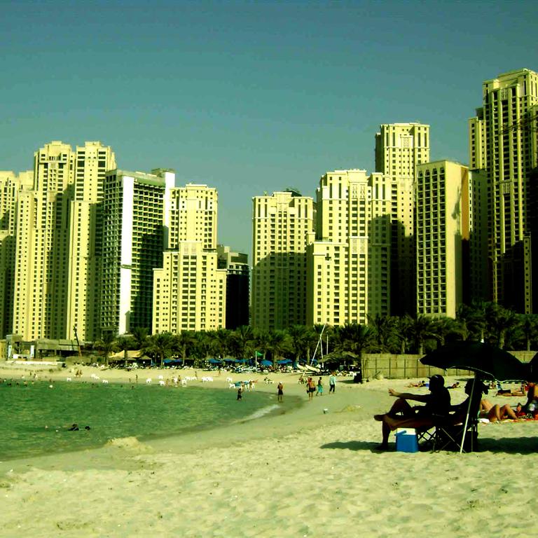 One Bedroom Apartment - Bay Central Tower - thumb 3