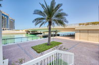 RH - 3BR Waterfront Family Home Beach Access Accommodation Abudhabi