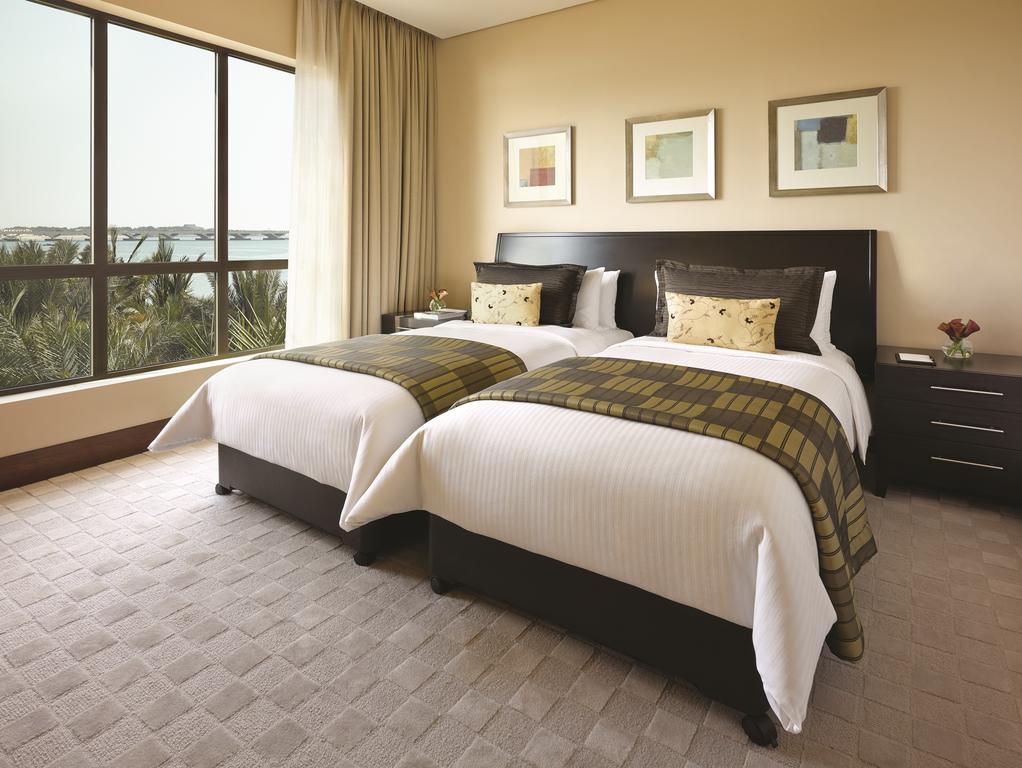 Shangri-La Hotel Apartments Qaryat Al Beri - thumb 7