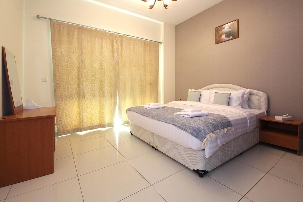 Signature Holiday Homes - Newly Furnished 1BHK In Arena Apartment - thumb 6