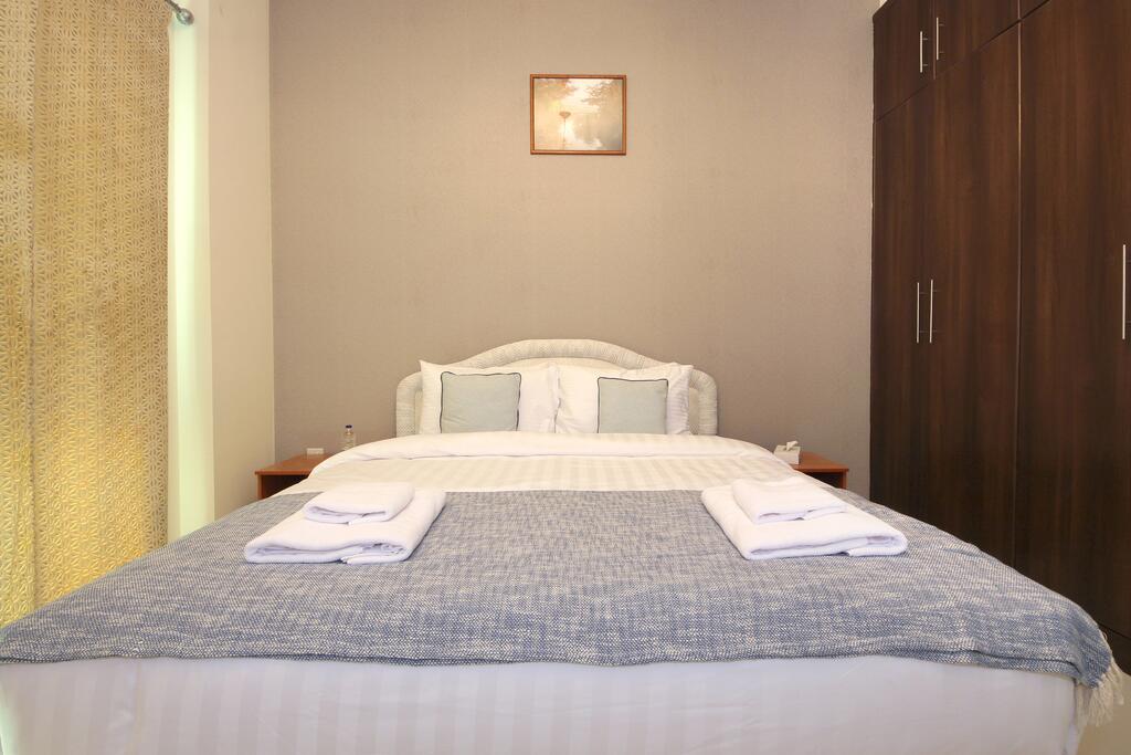 Signature Holiday Homes - Newly Furnished 1BHK In Arena Apartment - thumb 5