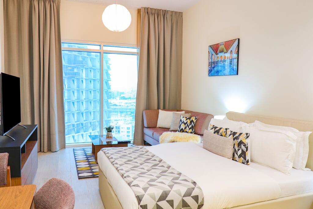 Signature Holiday Homes - Newly Furnished Studio In Azizi Aliyah Residences, Al Jaddaf - thumb 3