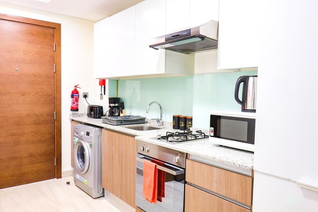 Signature Holiday Homes - Newly Furnished Studio In Azizi Aliyah Residences, Al Jaddaf - thumb 6