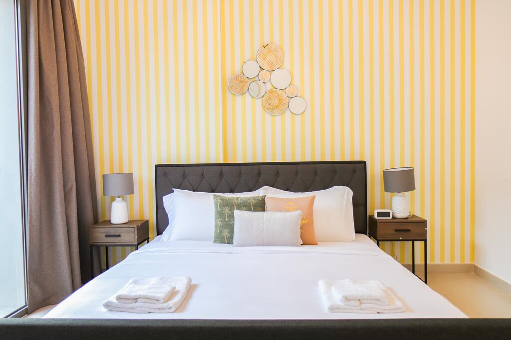 Signature Holiday Homes - Spacious One Bedroom In Hayat Boulevard 2B - thumb 2
