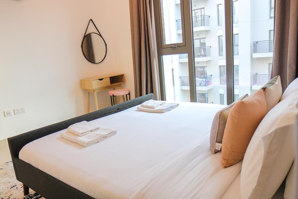 Signature Holiday Homes - Spacious One Bedroom In Hayat Boulevard 2B - thumb 1