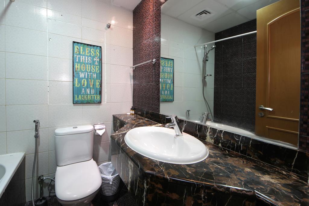 Signature Holiday Homes- Zumurud Tower Studio Apartment, Dubai Marina - thumb 4