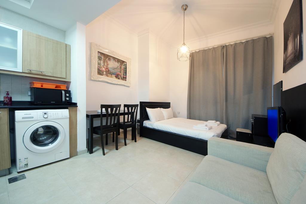Signature Holiday Homes- Zumurud Tower Studio Apartment, Dubai Marina - thumb 7