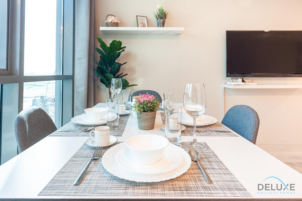 Snug 1BR In MAG 505 Dubai South By Deluxe Holiday Homes - thumb 6