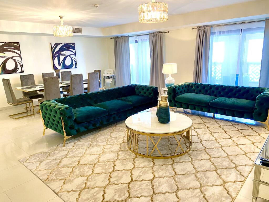Spacious 4 Bd Apartment With Amazing Sea View - thumb 3