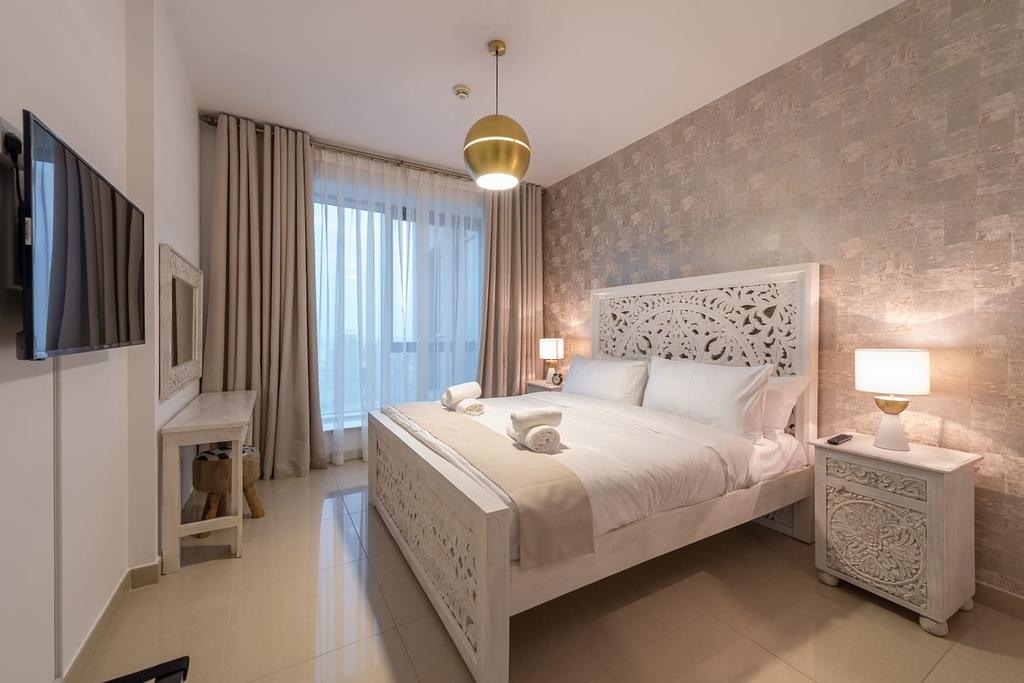 Spectacular Burj Khalifa & Fountain View 2 Bedroom Apartment, 29 Boulevard Tower - thumb 2