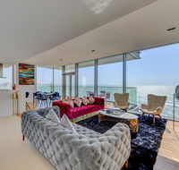 SPECTACULAR PANORAMIC OCEAN VIEW PENTHOUSE - Accommodation Abudhabi
