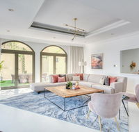Stella Stays Spectacular 4 BDR Palm Villa Beach Private Pool - Accommodation Abudhabi