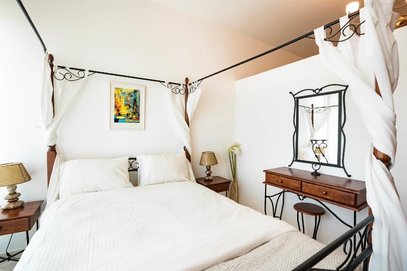 Studio Apartment - Skycourts - thumb 4