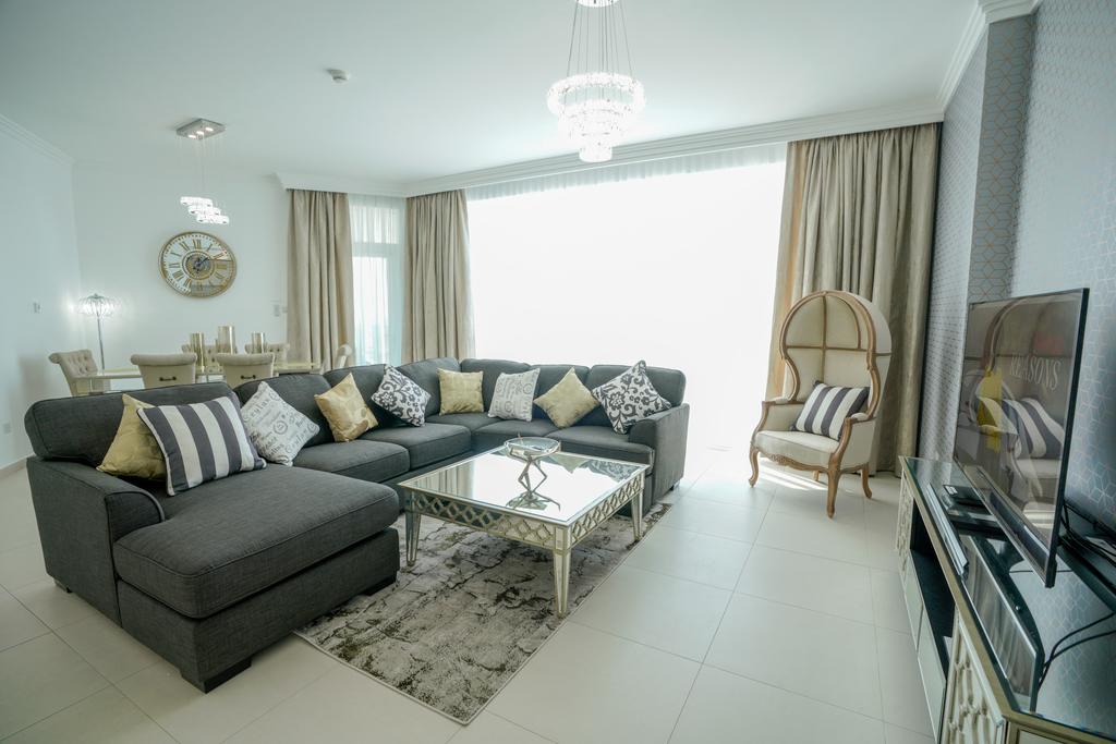 Stunning 5* 4BR-Oceanfront-Apartment - thumb 2
