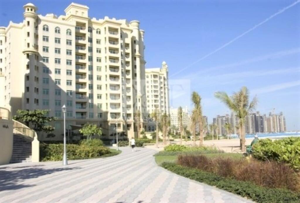 Stunning Beach Front 1 Bedroom At The Palm - thumb 1