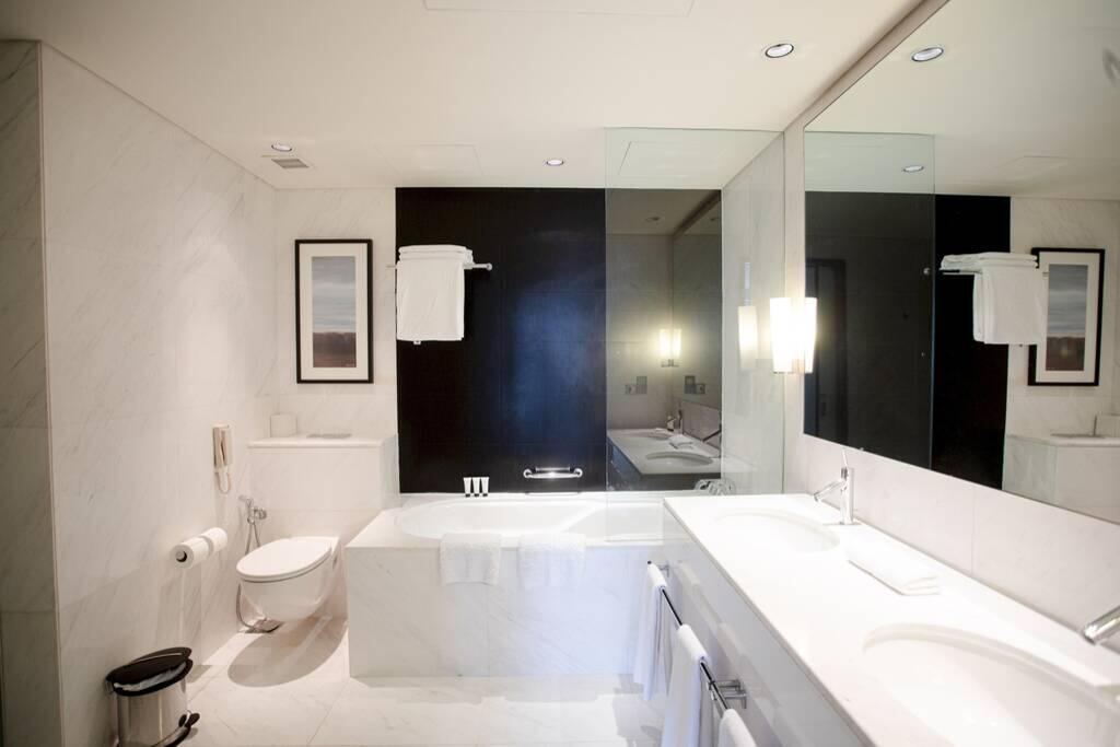 The Address Dubai Mall - Amazing 3 Bedroom - thumb 2