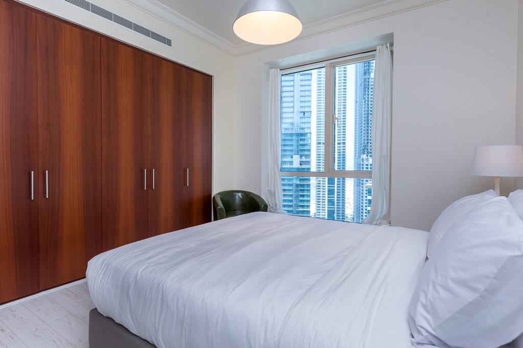 Two Bedroom Apartment In Dubai Marina By Deluxe Holiday Homes - thumb 7