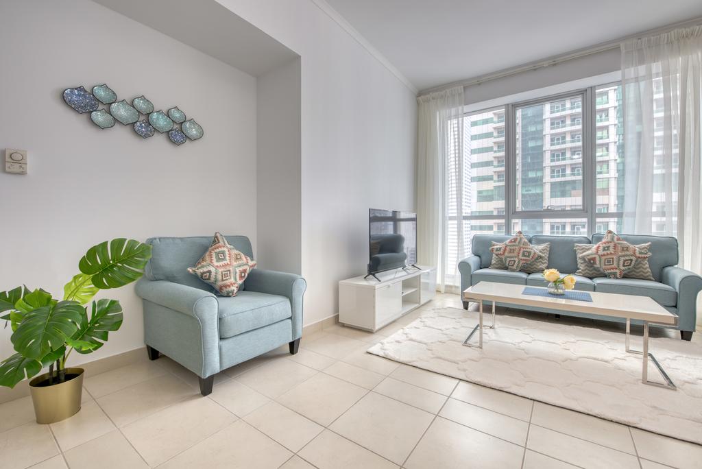 Two Bedroom Apartment With Balcony In Dubai Marina By Deluxe Holiday Homes - thumb 7