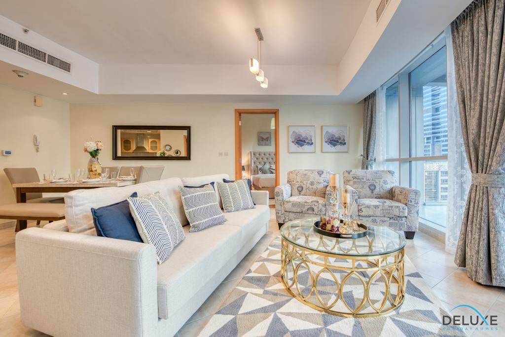 Two Bedroom Luxury Apartment In The Waves A, Dubai Marina By Deluxe Holiday Homes - thumb 0
